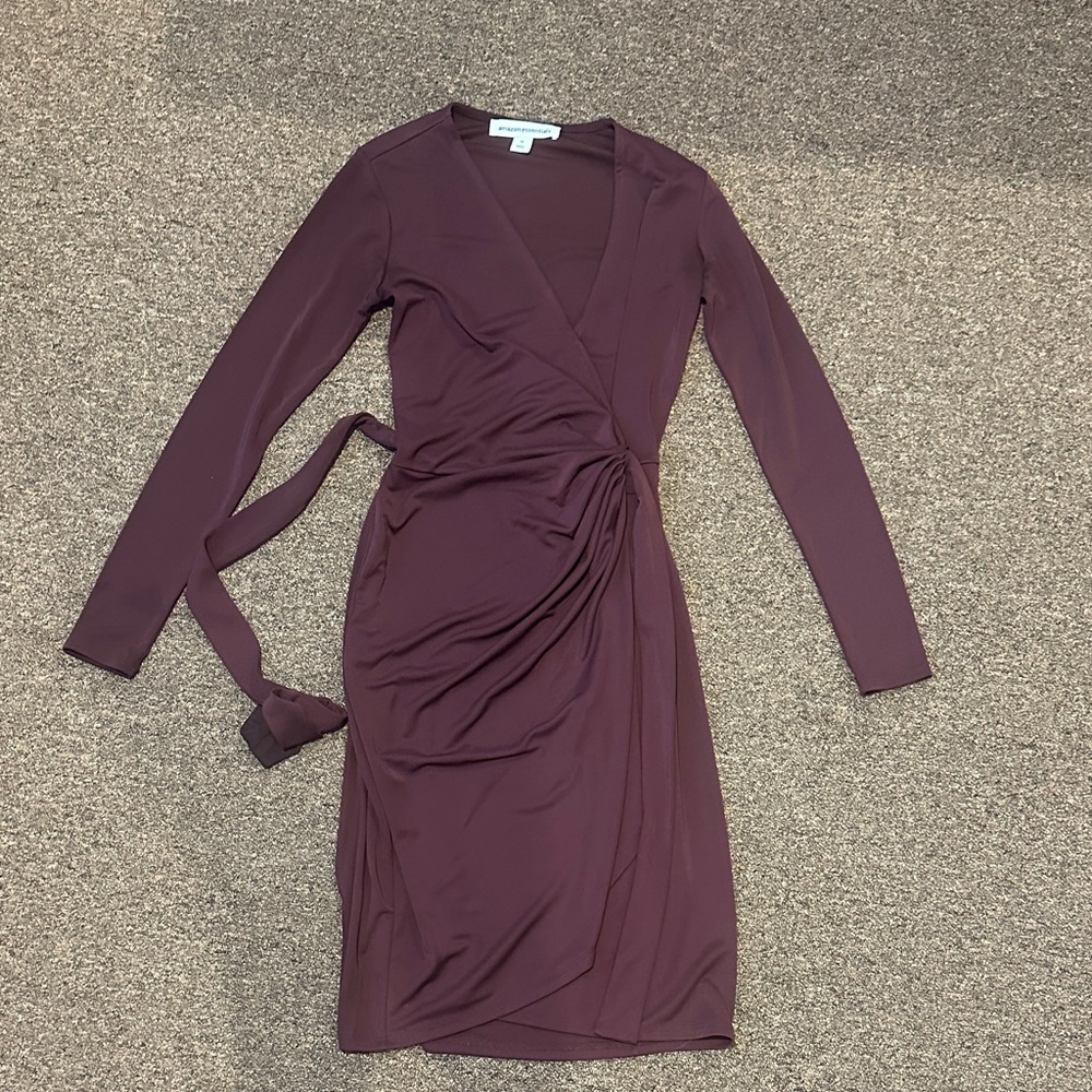 Amazon Essentials Long Sleeve Burgundy Wrap Dress